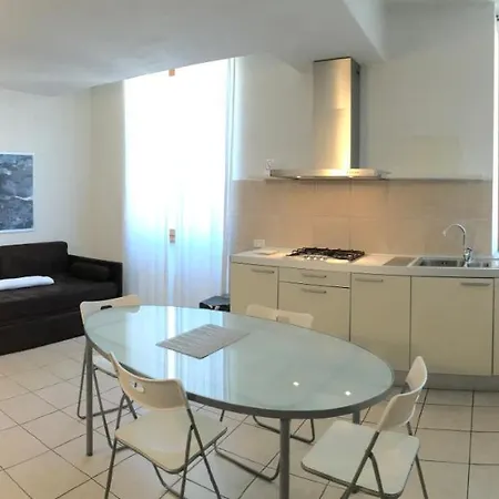Gardastivo Aparthotel *